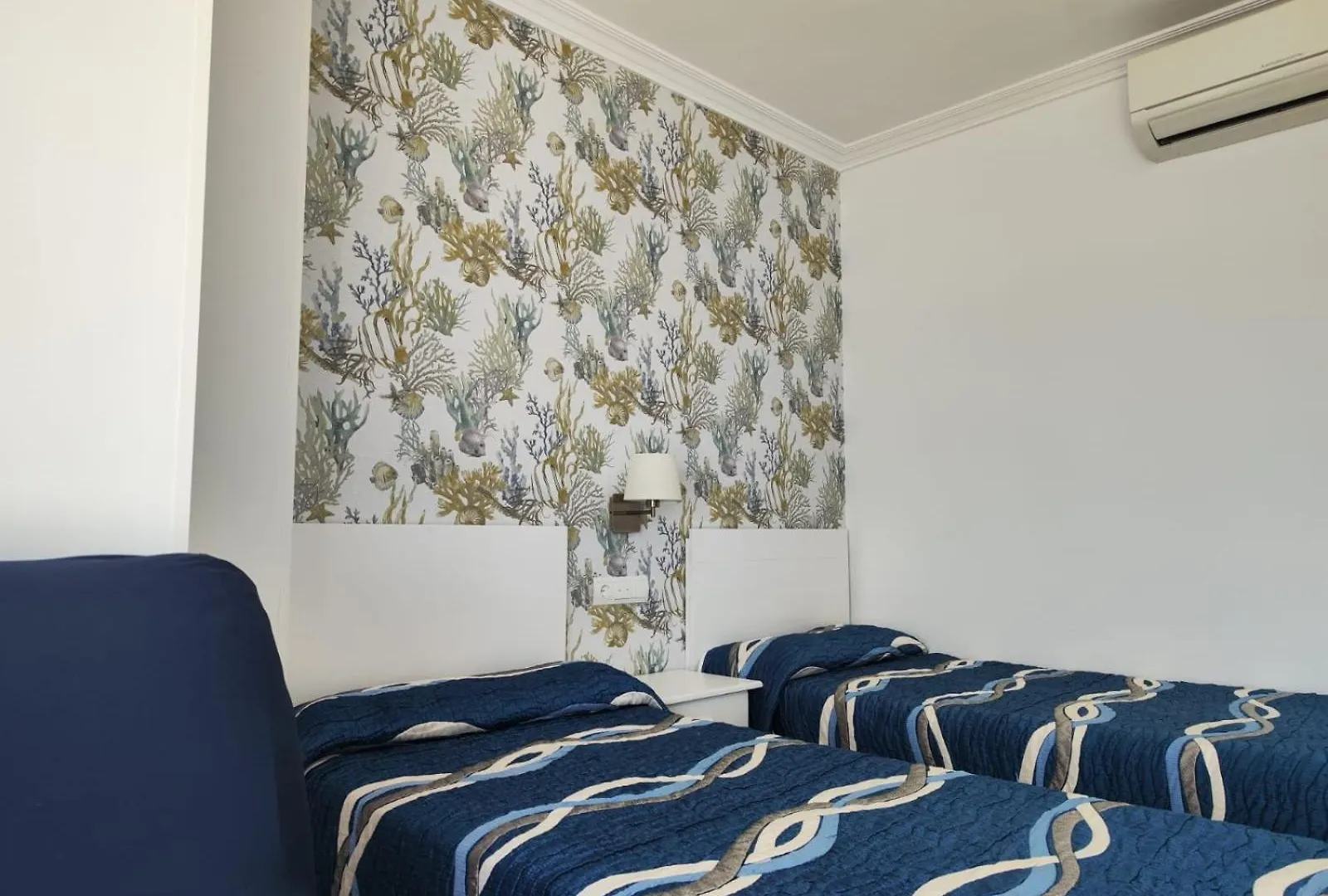 Apartamentos Caracas Torremolinos 0*,  Spanien